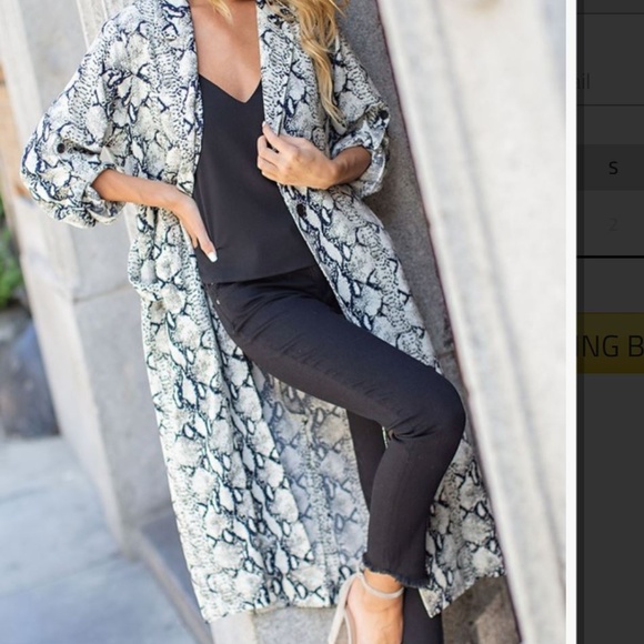 LAST ONE!  NWT SABRINA Lightweight Trench Coat, L - Picture 6 of 7